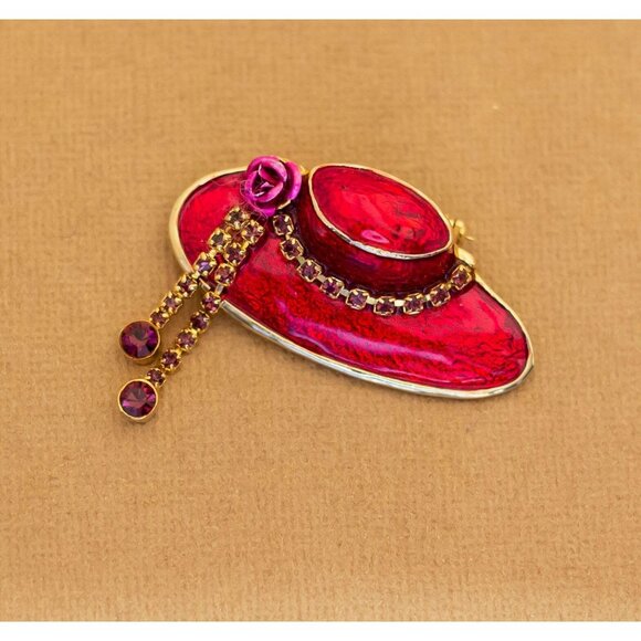 Vintage Red Intricate Stylish Hat Chain Brooch by Scarlett O'hara - Y4 - Picture 1 of 2